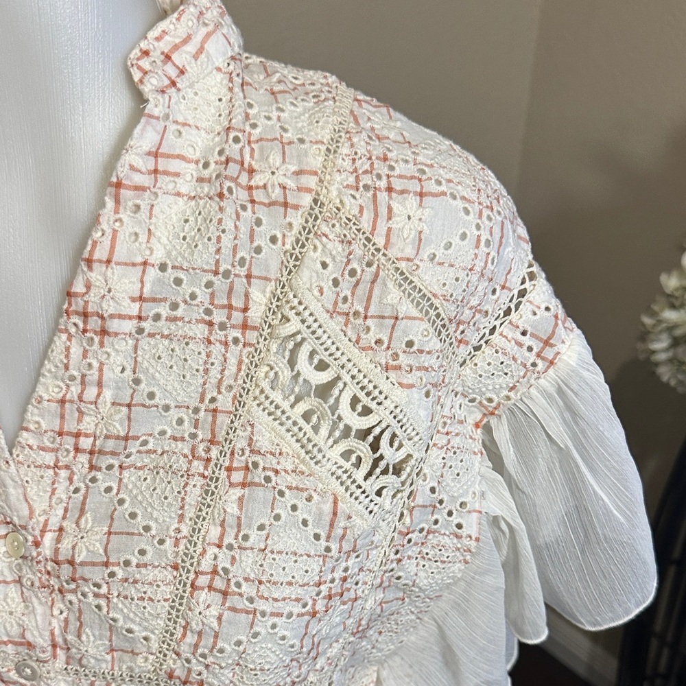 Size Small Anthropologie Boho Lace Peplum Top – Ivory/Cream box 4 - Picture 3 of 13